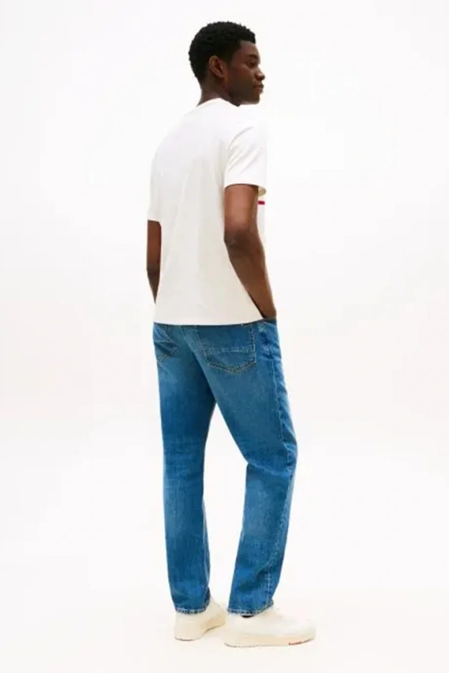 Tommy Hilfiger Erkek Americana Renk Bloklu Bej T-shirt MW0MW39845Z00