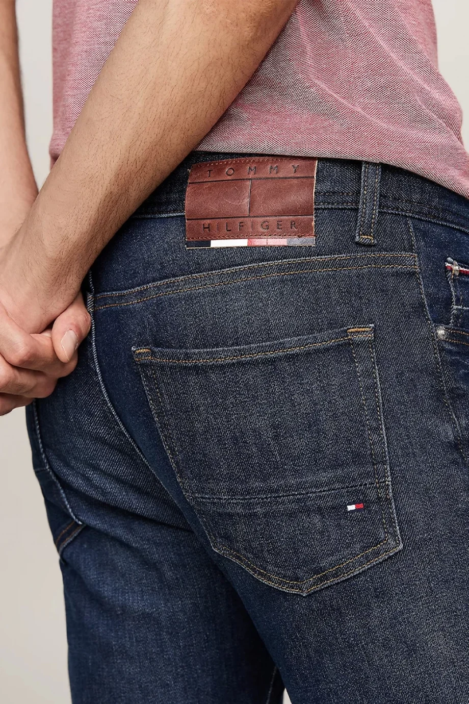 Tommy Hilfiger SLIM BLEECKER PSTR BENTON BLUE Erkek Denim Jeans MW0MW357171BN