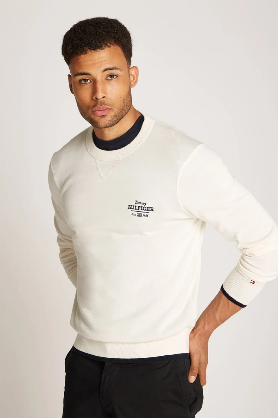 Tommy Hilfiger GRAPHIC  COTTON CREW Erkek krem Kazak MW0MW38336Z00