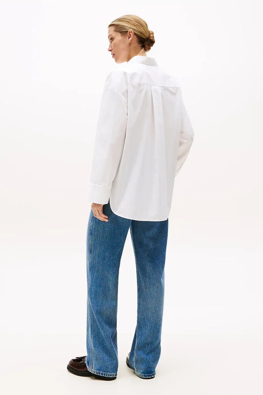 Tommy Hilfiger Kadın Klasik Poplin Rahat Kesim Beyaz Gömlek WW0WW45892YCF