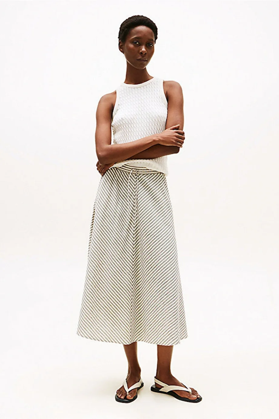 Tommy Hilfiger Kadın Pamuklu İnce Örgü Kolsuz Dar Kesim Beyaz  Triko  WW0WW45706YA8