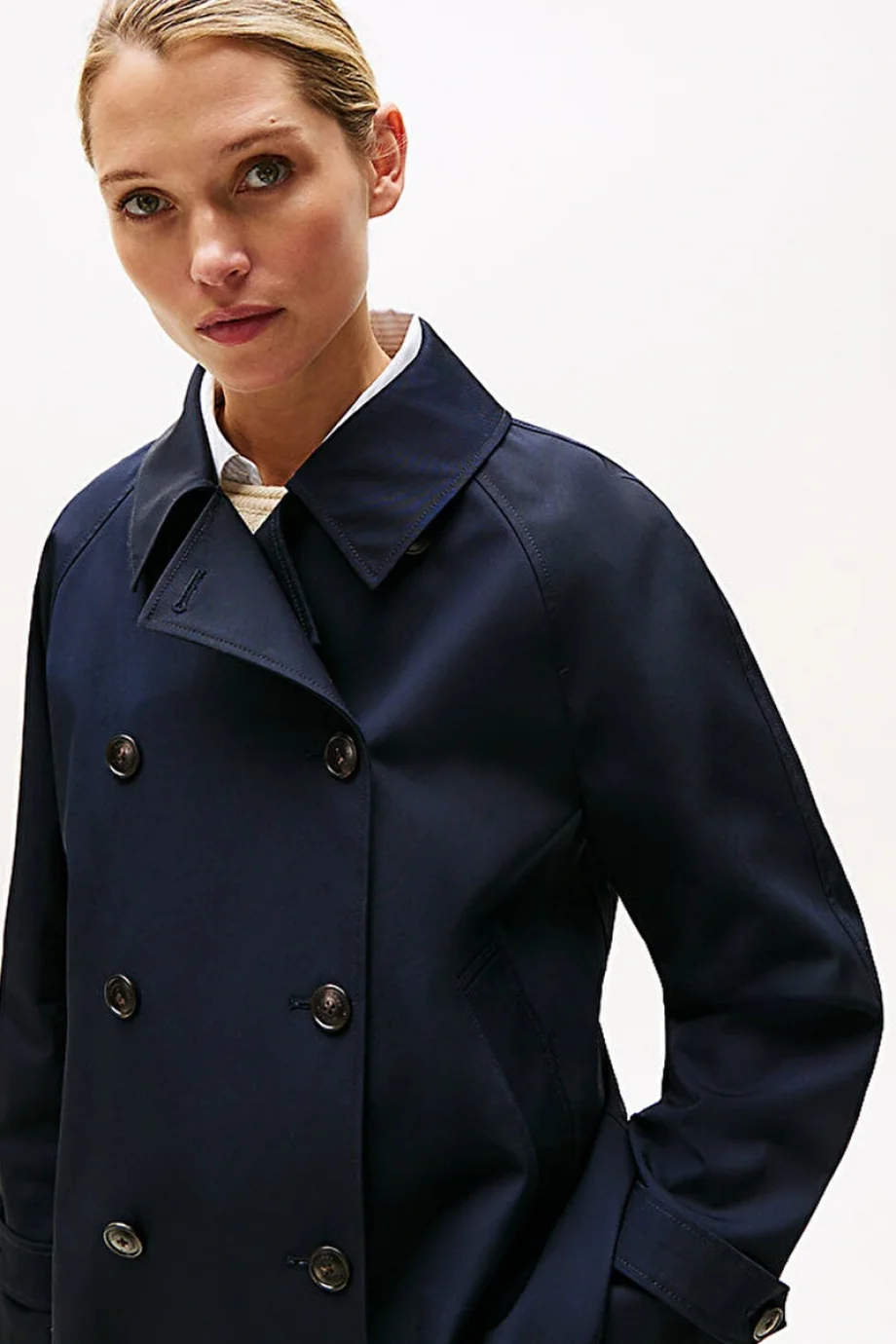 Tommy Hilfiger Kadın Pamuklu Normal Kesim Kısa Mavi Mont WW0WW45618DW5