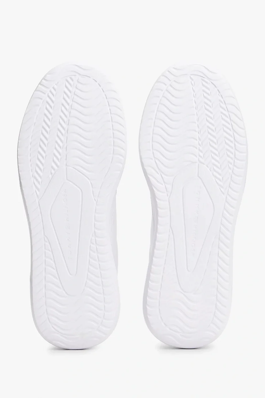 Tommy Hilfiger Modern Hafif Tabanlı Deri  Beyaz Erkek Sneaker FM0FM05529YBS