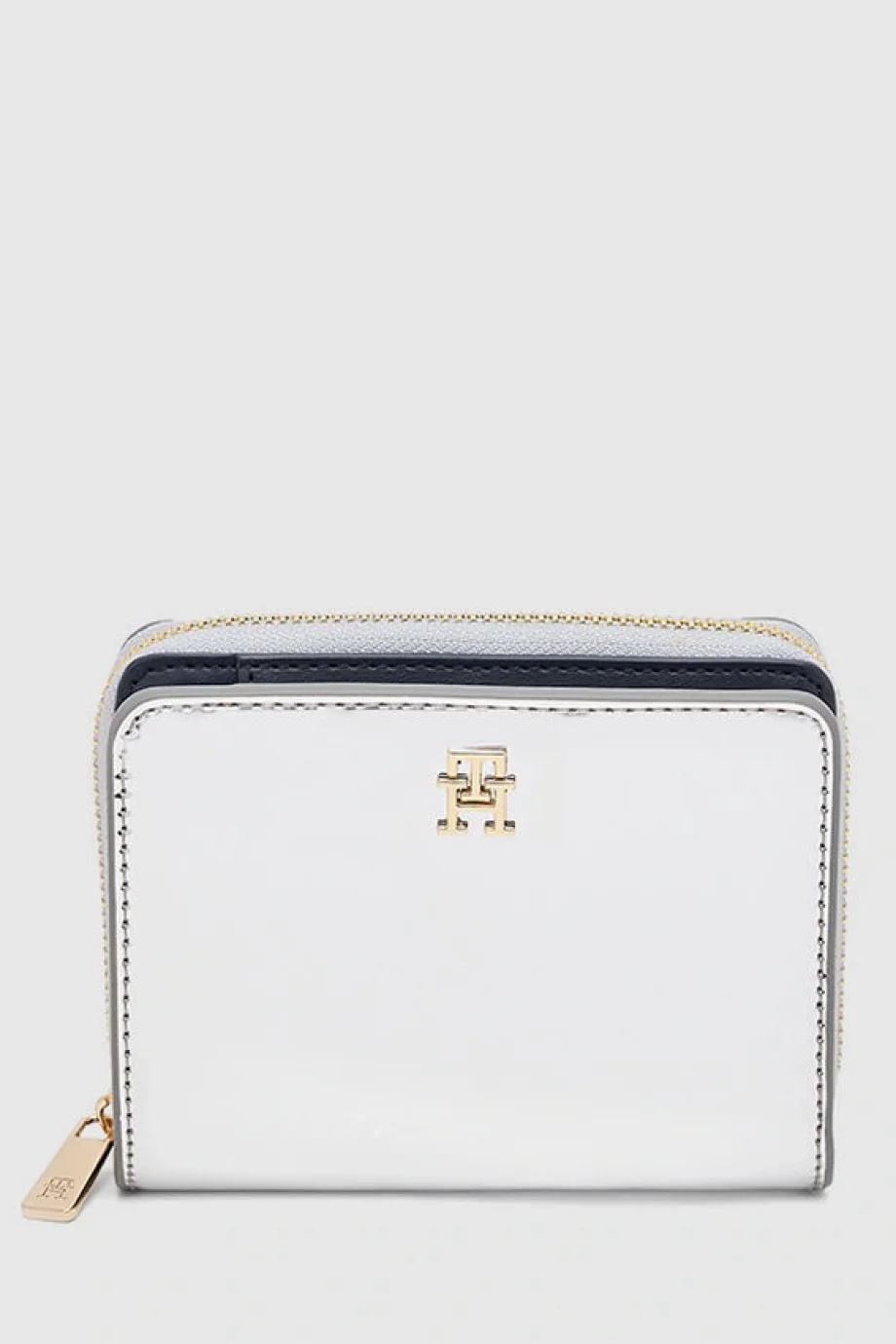 Tommy Hilfiger Orta Boy Fermuarlı Metalik Kapaklı Kadın Gri Cüzdan AW0AW18037PE6