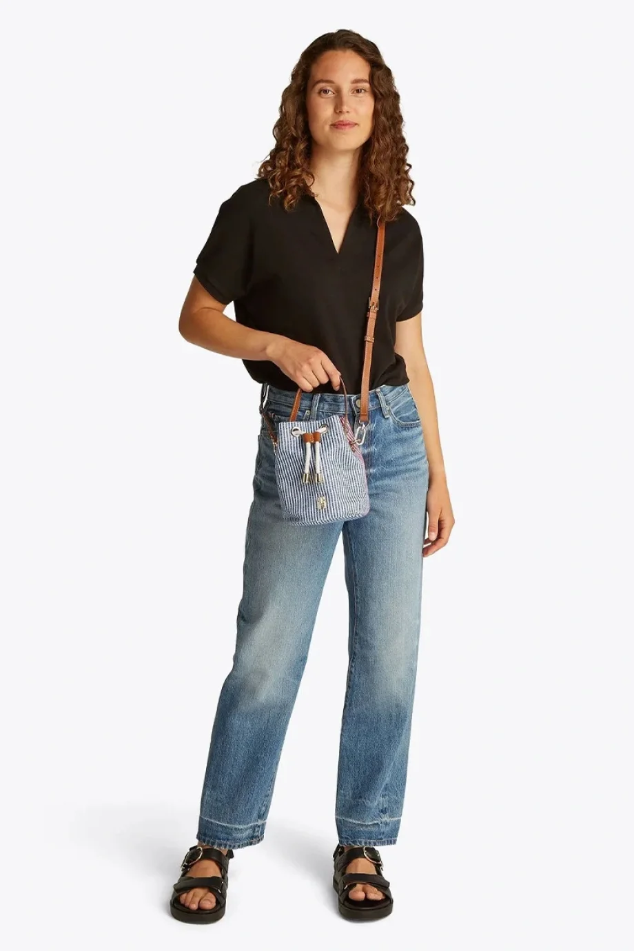 Tommy Hilfiger TH PREMIUM BEACH LE BUCKET Kadın  El Çantası AW0AW172150GY