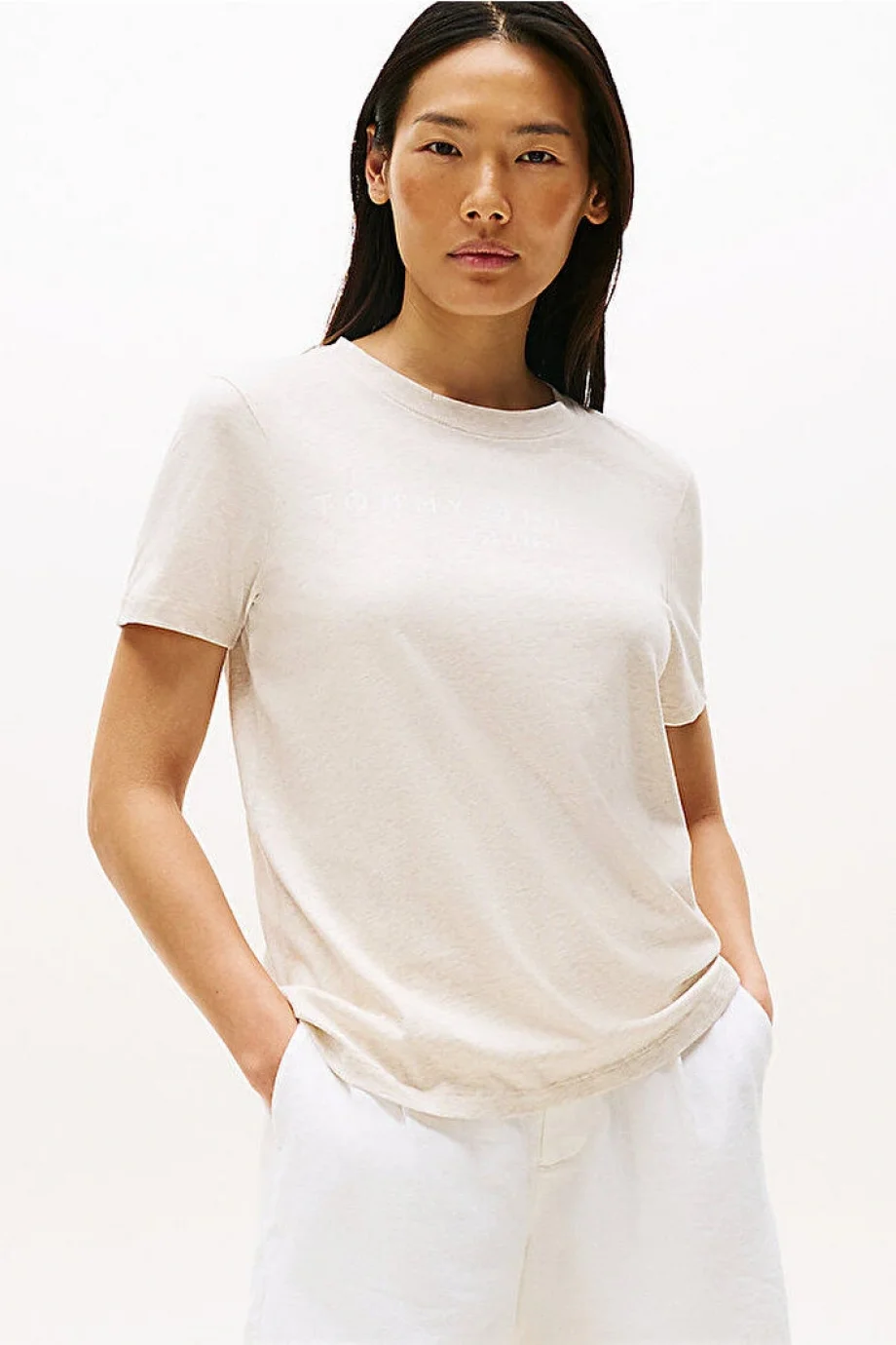 Tommy Hilfiger REG CORP LOGO C-NK SS Kadın Bej Badi WW0WW40276ADK