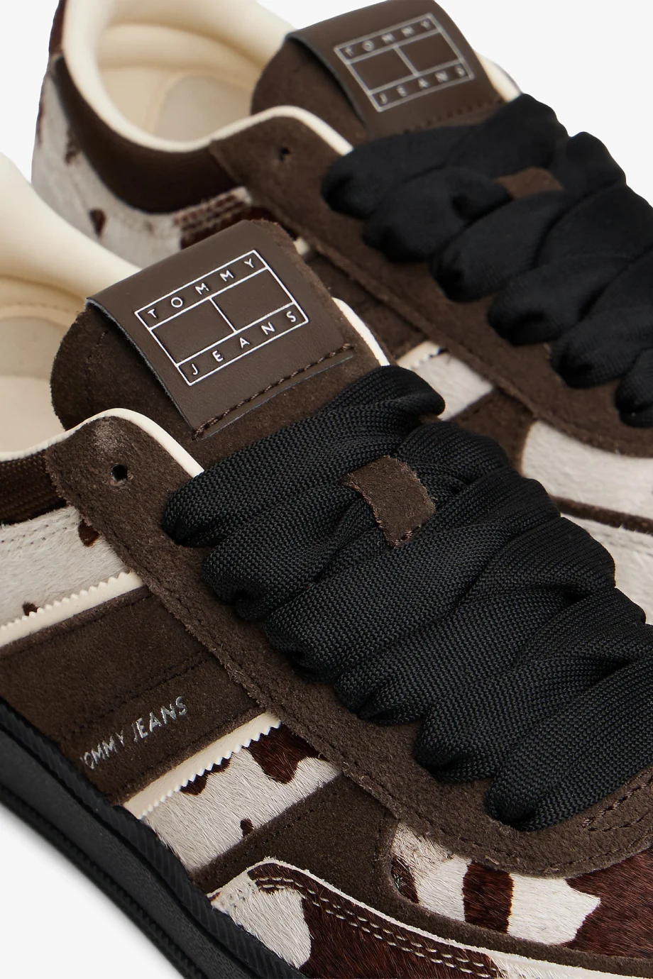 Tommy Hilfiger The Greenwich Edge Dana Derisi Kadın Kahverengi Sneaker EN0EN03007GOP