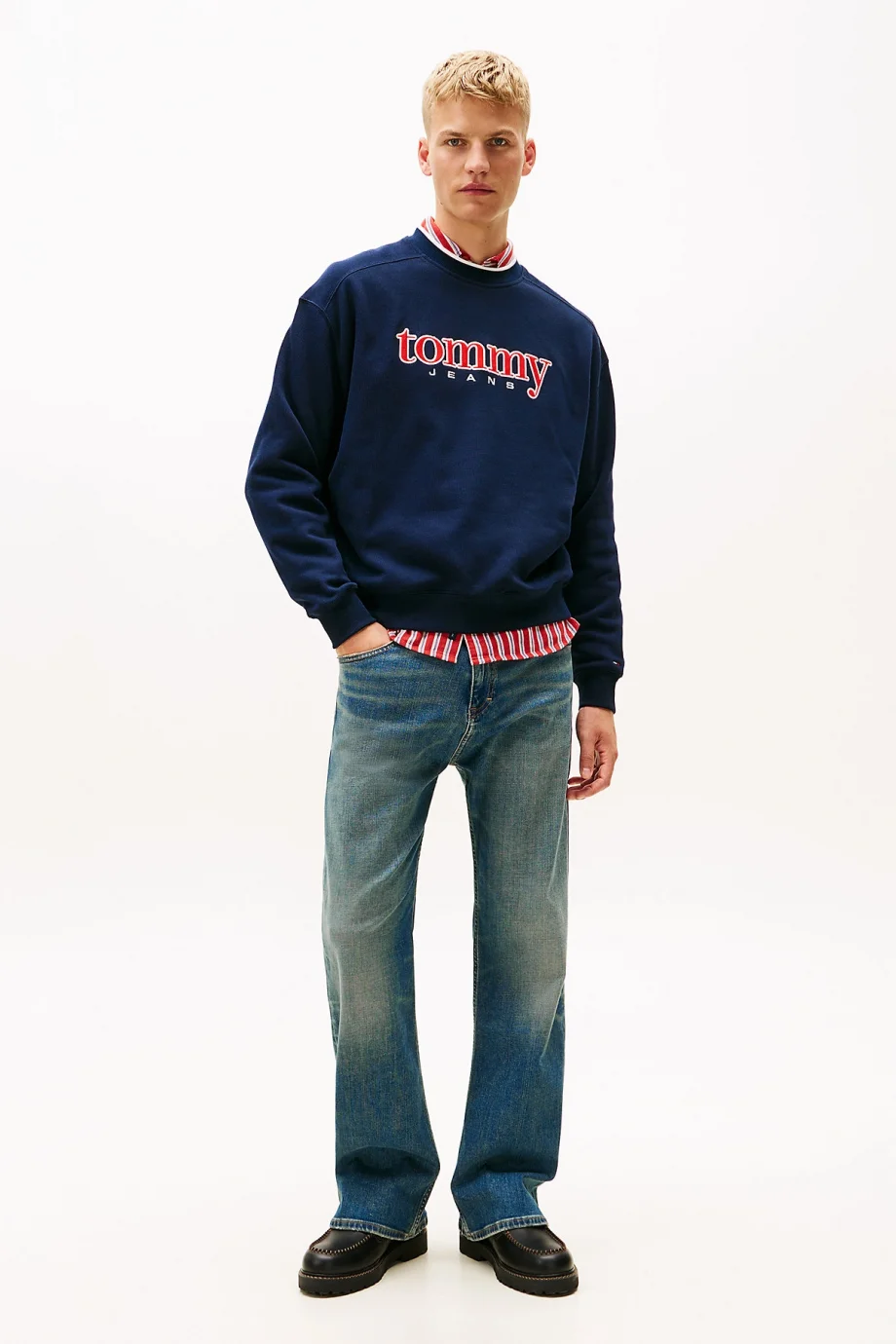 Tommy Hilfiger TJM 90lar Dokulu Grafik Baskılı Bisiklet Yaka Erkek Mavi Sweatshirt DM0DM22373C1G