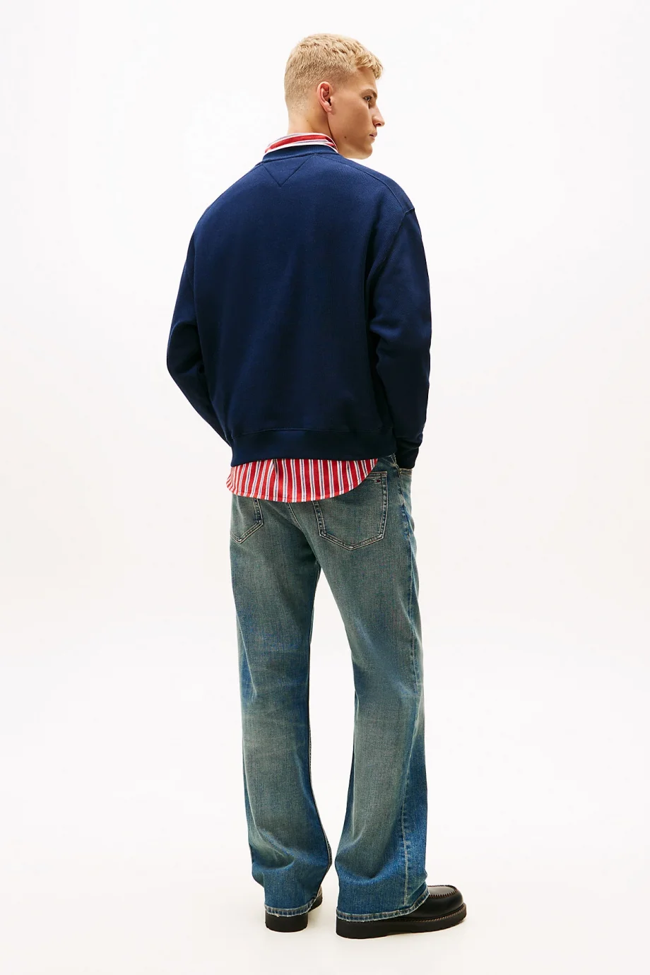 Tommy Hilfiger TJM 90lar Dokulu Grafik Baskılı Bisiklet Yaka Erkek Mavi Sweatshirt DM0DM22373C1G