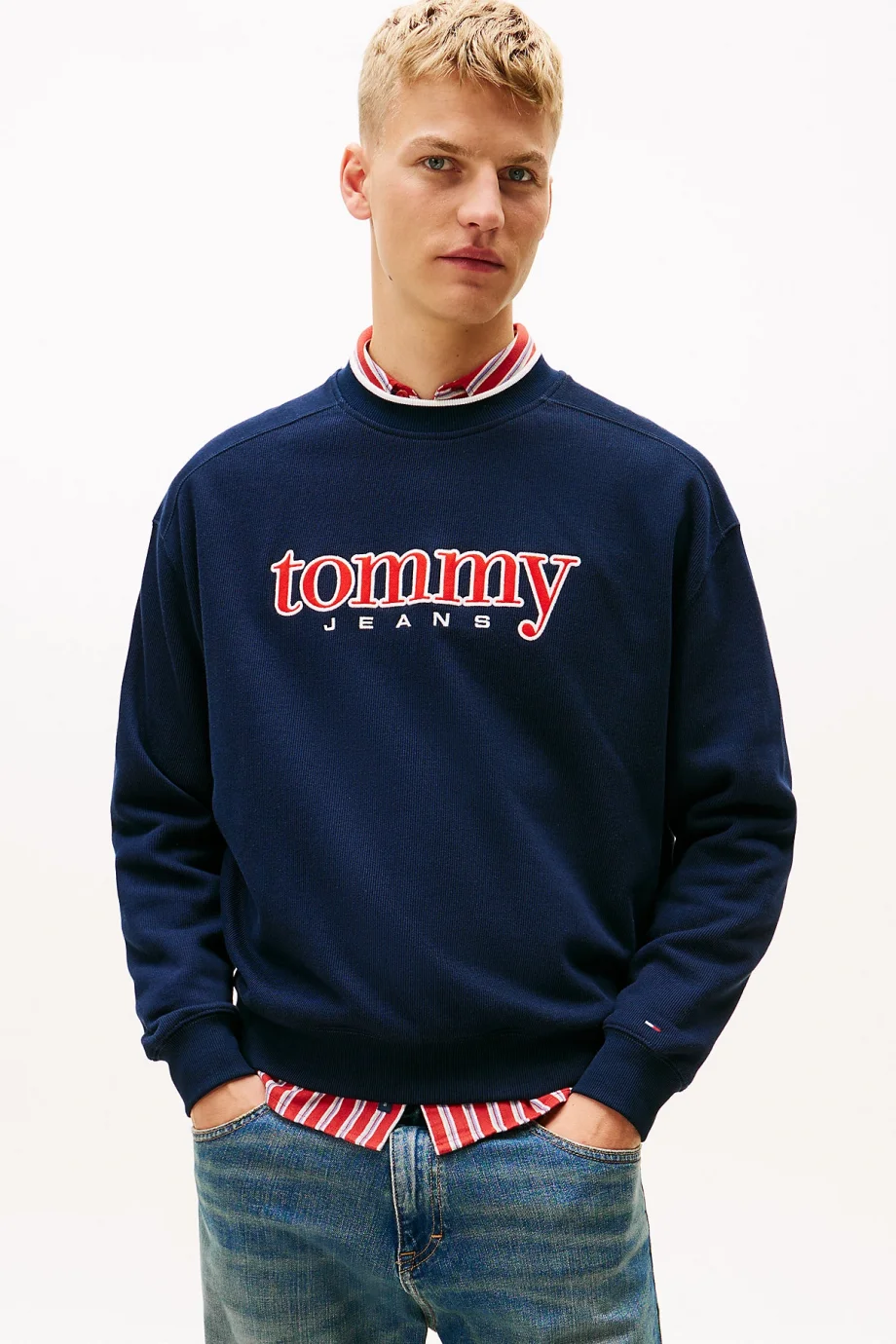 Tommy Hilfiger TJM 90lar Dokulu Grafik Baskılı Bisiklet Yaka Erkek Mavi Sweatshirt DM0DM22373C1G