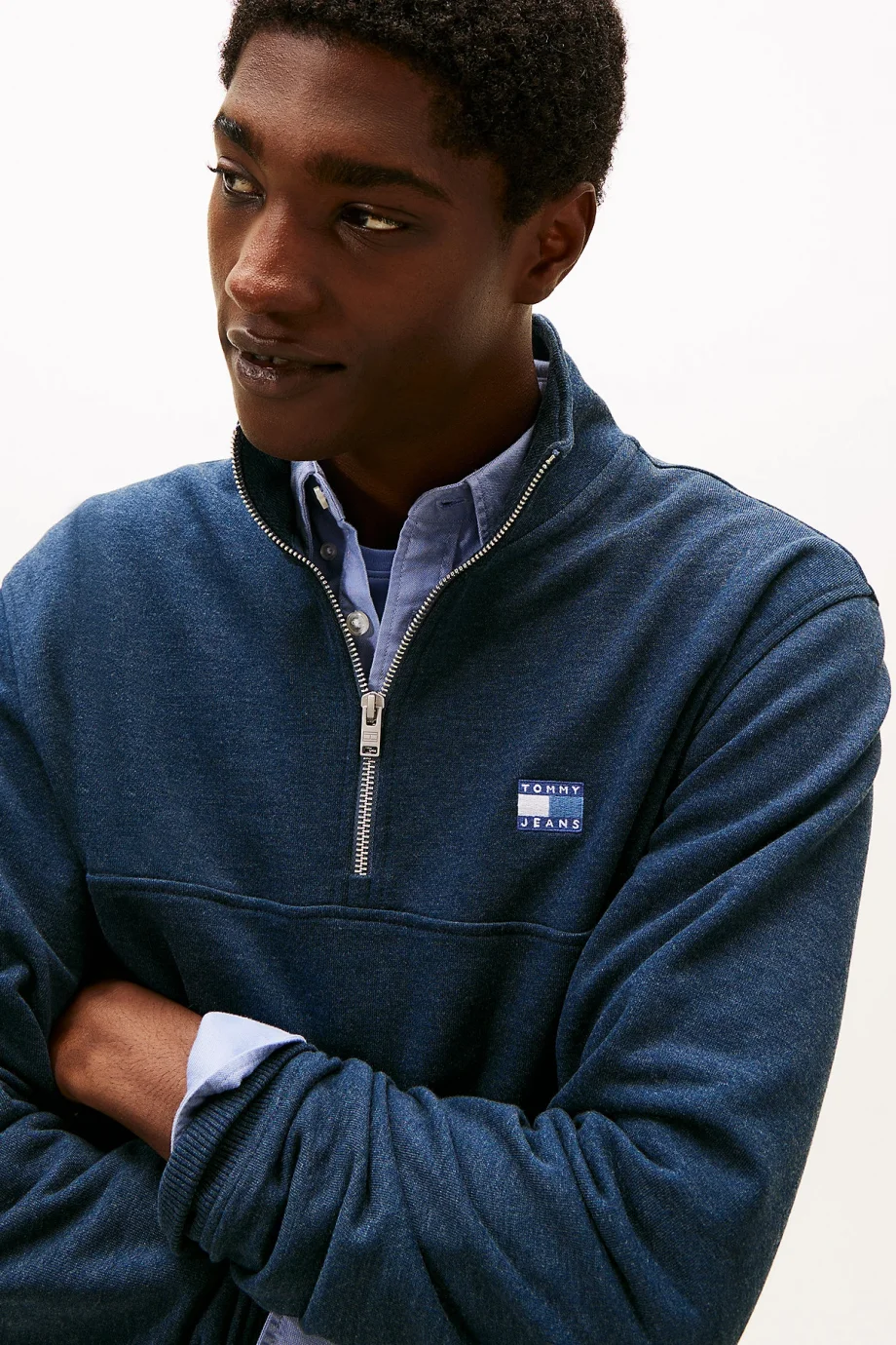 Tommy Hilfiger TJM Normal Kesim Amblemli Yarım Fermuarlı Erkek Mavi Sweatshirt DM0DM22344C1G