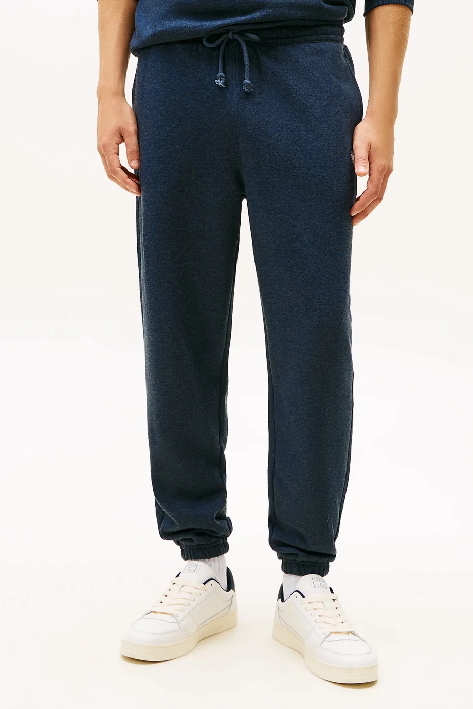 Tommy Hilfiger TJM Normal Kesim Armalı Erkek Mavi Eşofman Altı DM0DM22358C1G