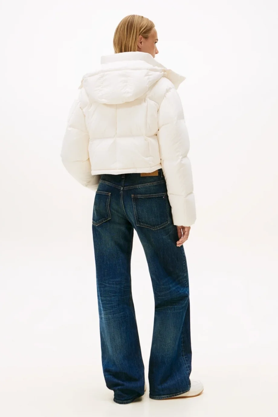 Tommy Hilfiger TJW Alaska Grid Kısa Kuş Tüyü Kadın Beyaz  Mont  DW0DW21624YBH