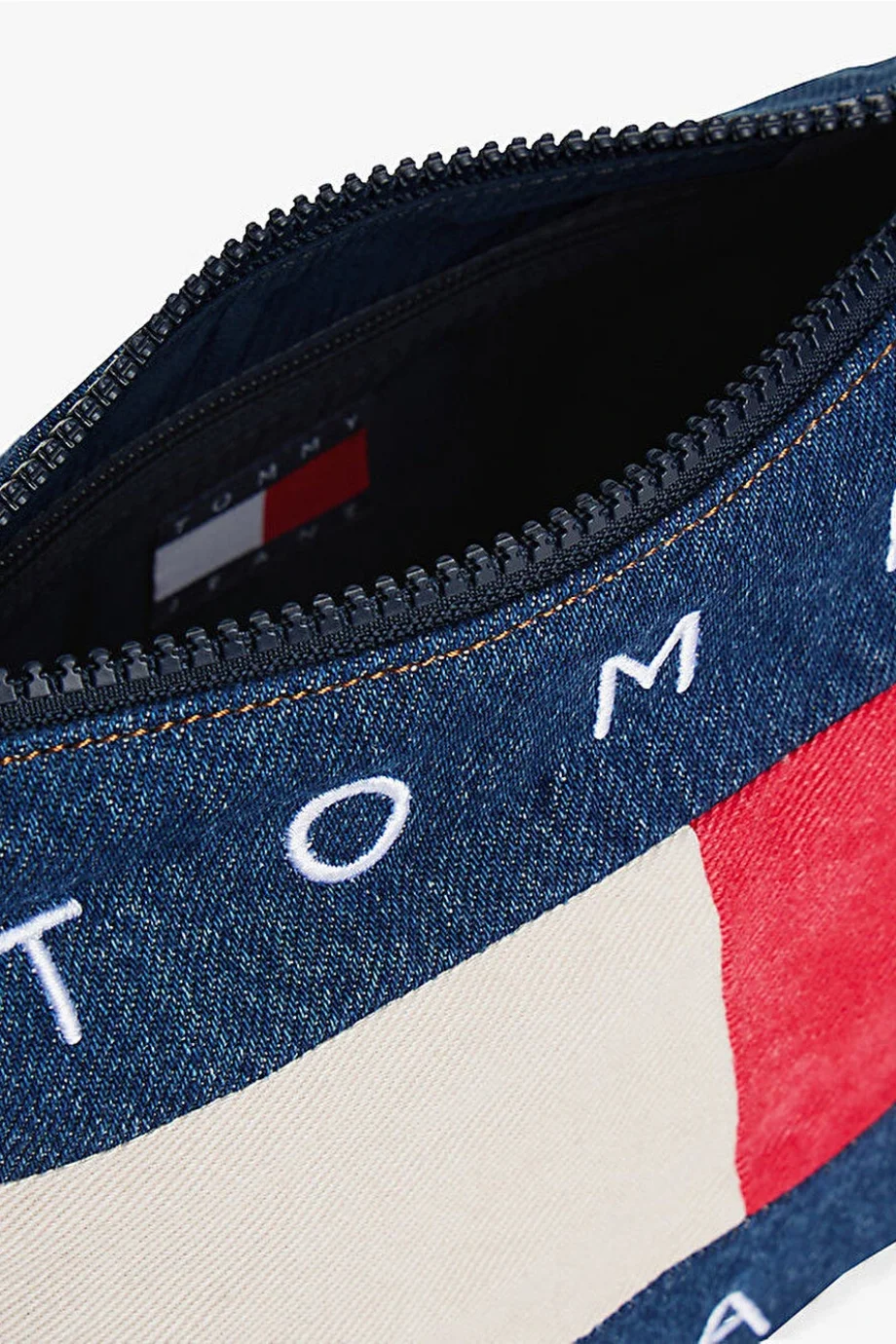 Tommy Hilfiger TJW Arşiv Denim Omuz Kadın Mavi Omuz Çantası AW0AW182131AF