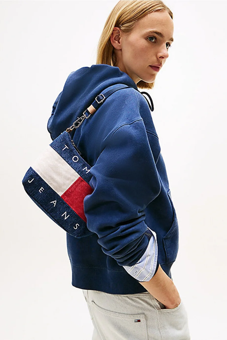 Tommy Hilfiger TJW Arşiv Denim Omuz Kadın Mavi Omuz Çantası AW0AW182131AF