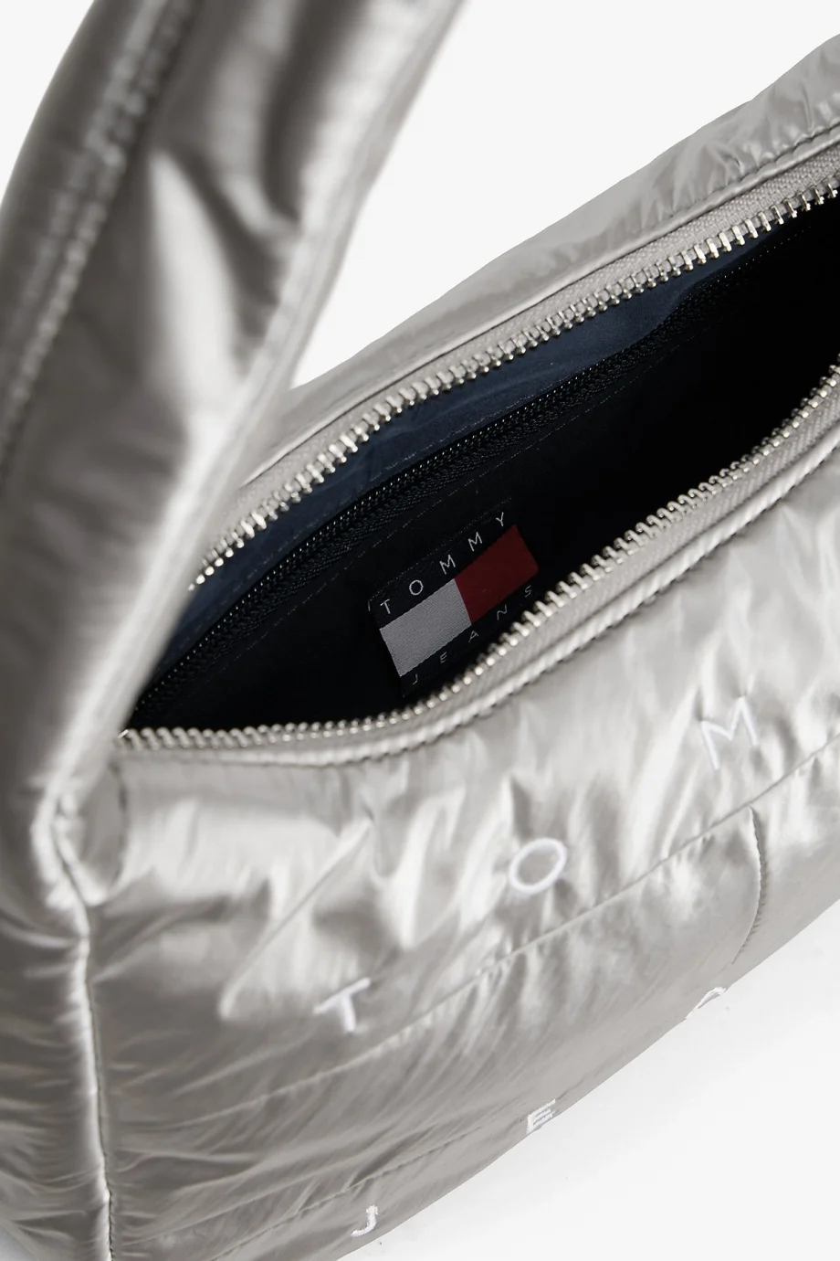 Tommy Hilfiger TJW Arşiv Gümüş Rengi Omuz Kadın Gri Omuz Çantası AW0AW180660IP