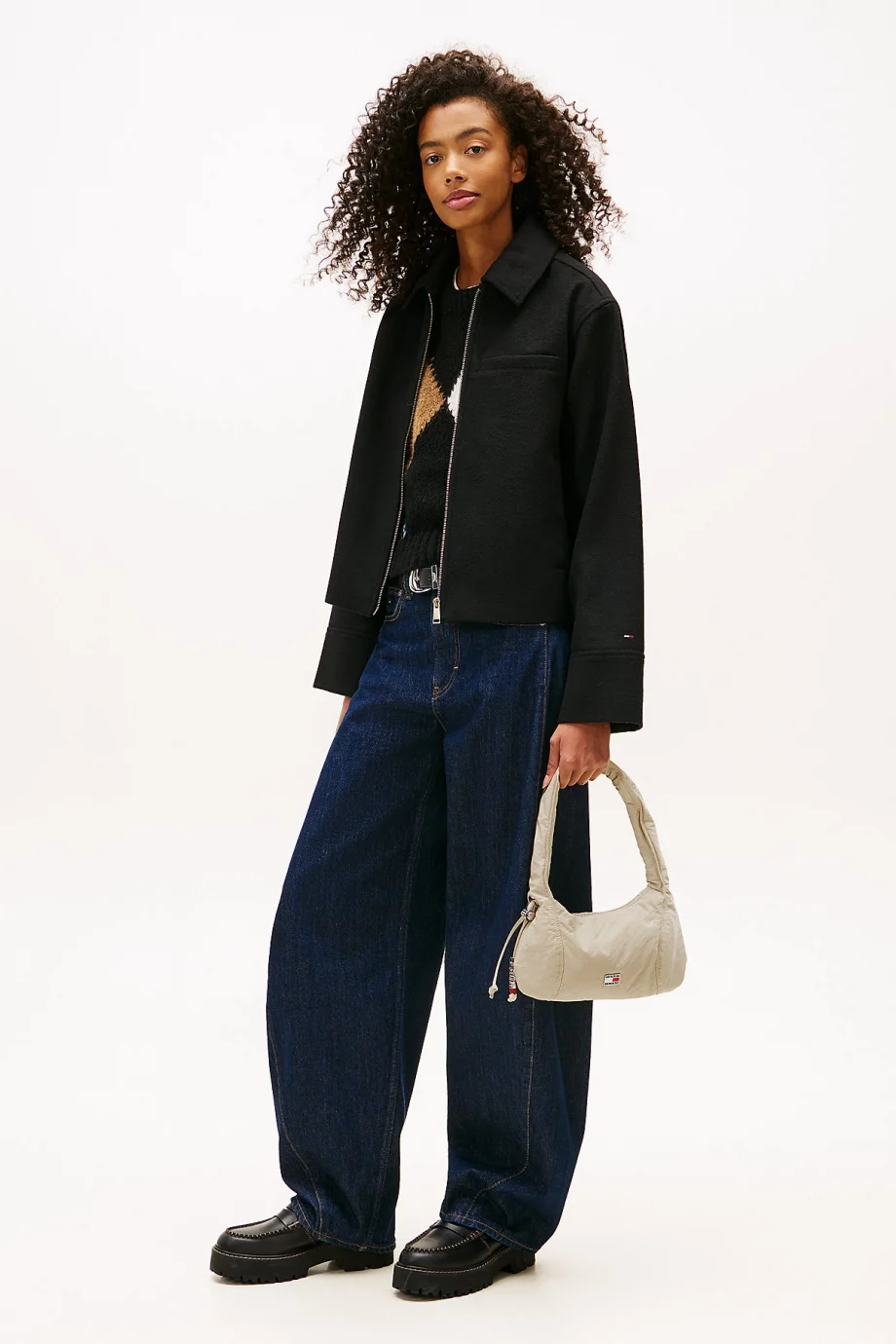 Tommy Hilfiger TJW Casual Omuz Kadın Bej Omuz Çantası AW0AW18068ABY