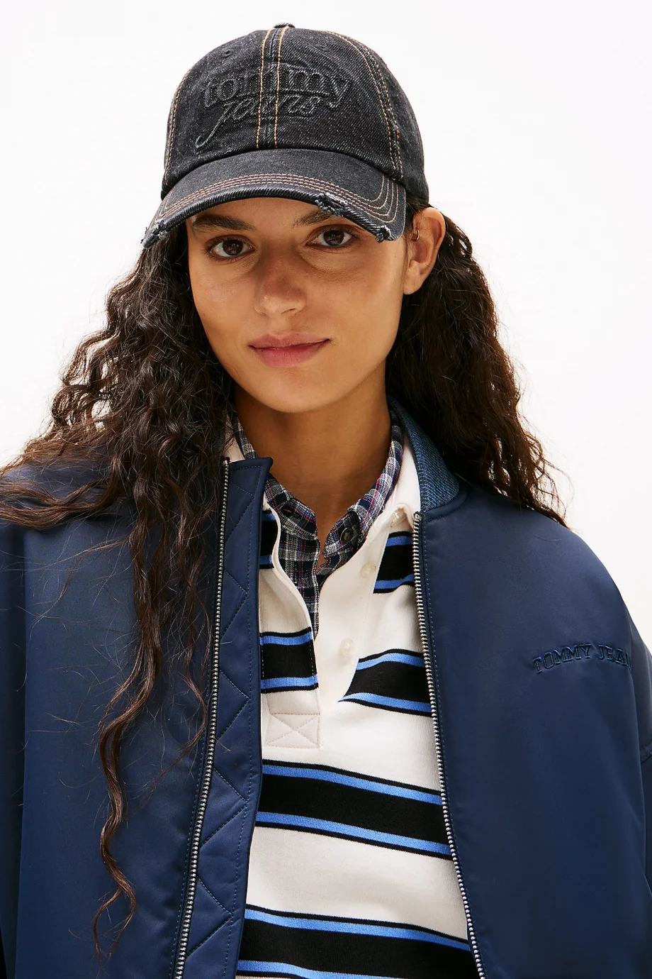 Tommy Hilfiger TJW Cool 3 Kadın Denim Şapka AW0AW185121BZ