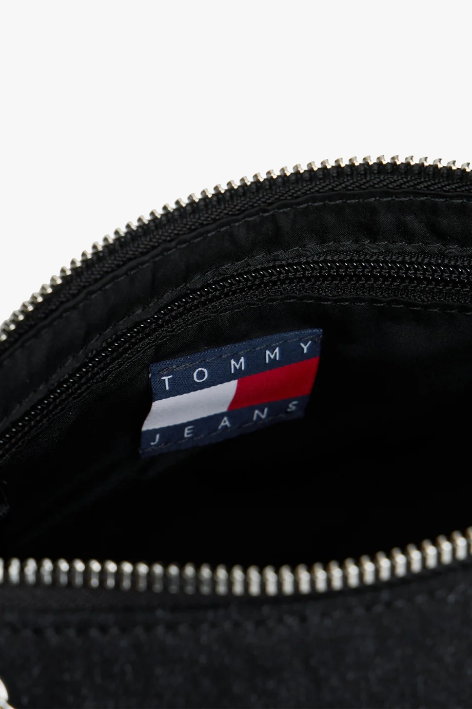 Tommy Hilfiger TJW Cool Denim Omuz Kadın Denim Omuz Çantası AW0AW180831BZ