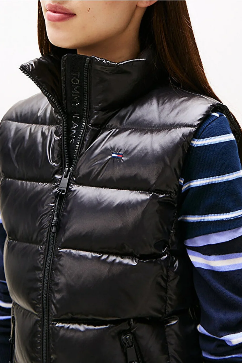 Tommy Hilfiger TJW Dar Kesim Fermuarlı Baskılı Kuş Tüyü Kadın Siyah Yelek DW0DW21622BDS