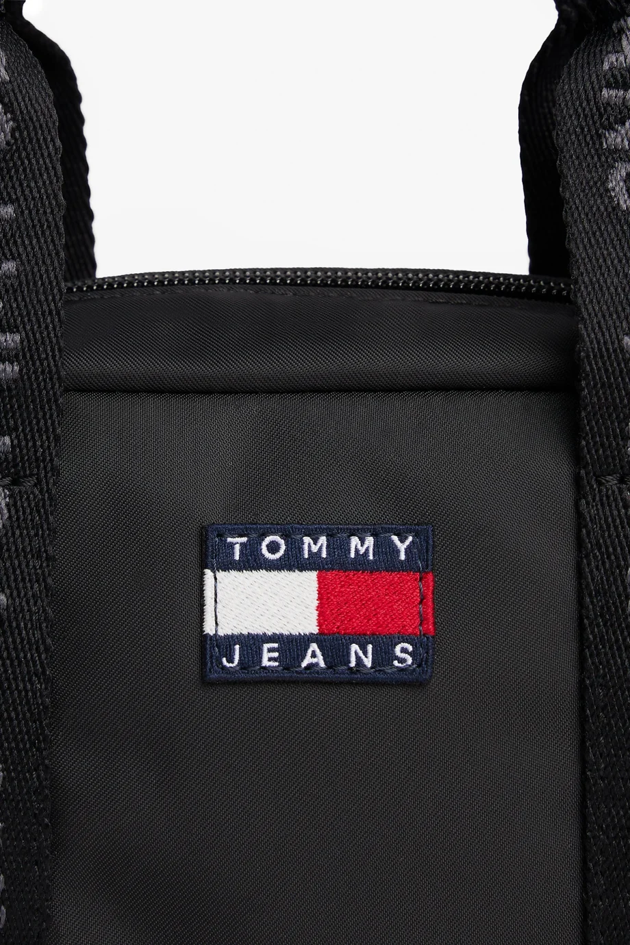 Tommy Hilfiger TJW Klasik Günlük Çapraz Askılı Kadın Siyah Çanta AW0AW17889BDS