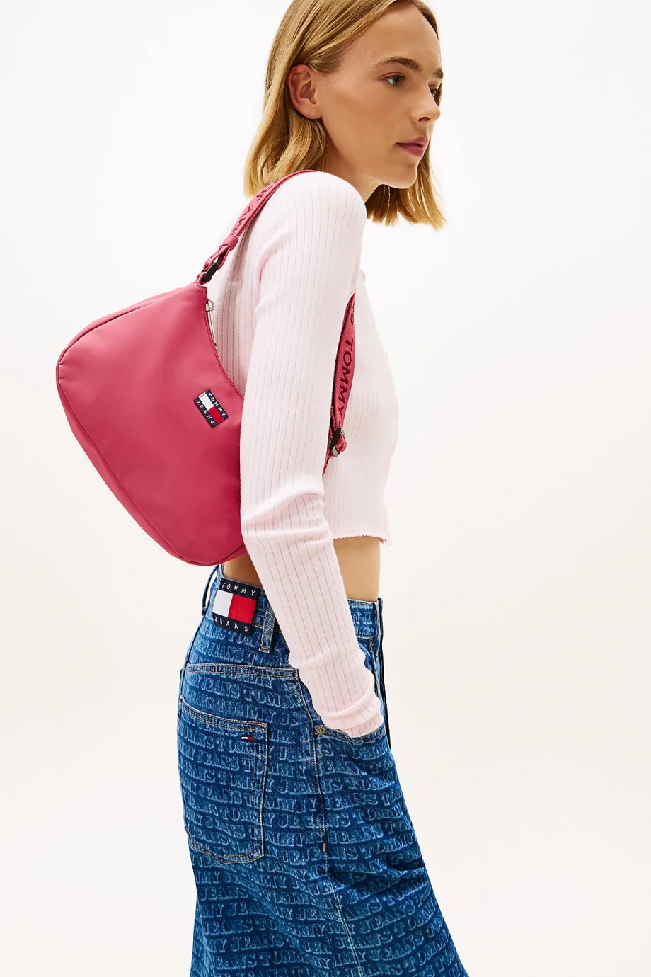 Tommy Hilfiger TJW Klasik Günlük Omuz Kadın Mor Omuz Çantası AW0AW17888VLN