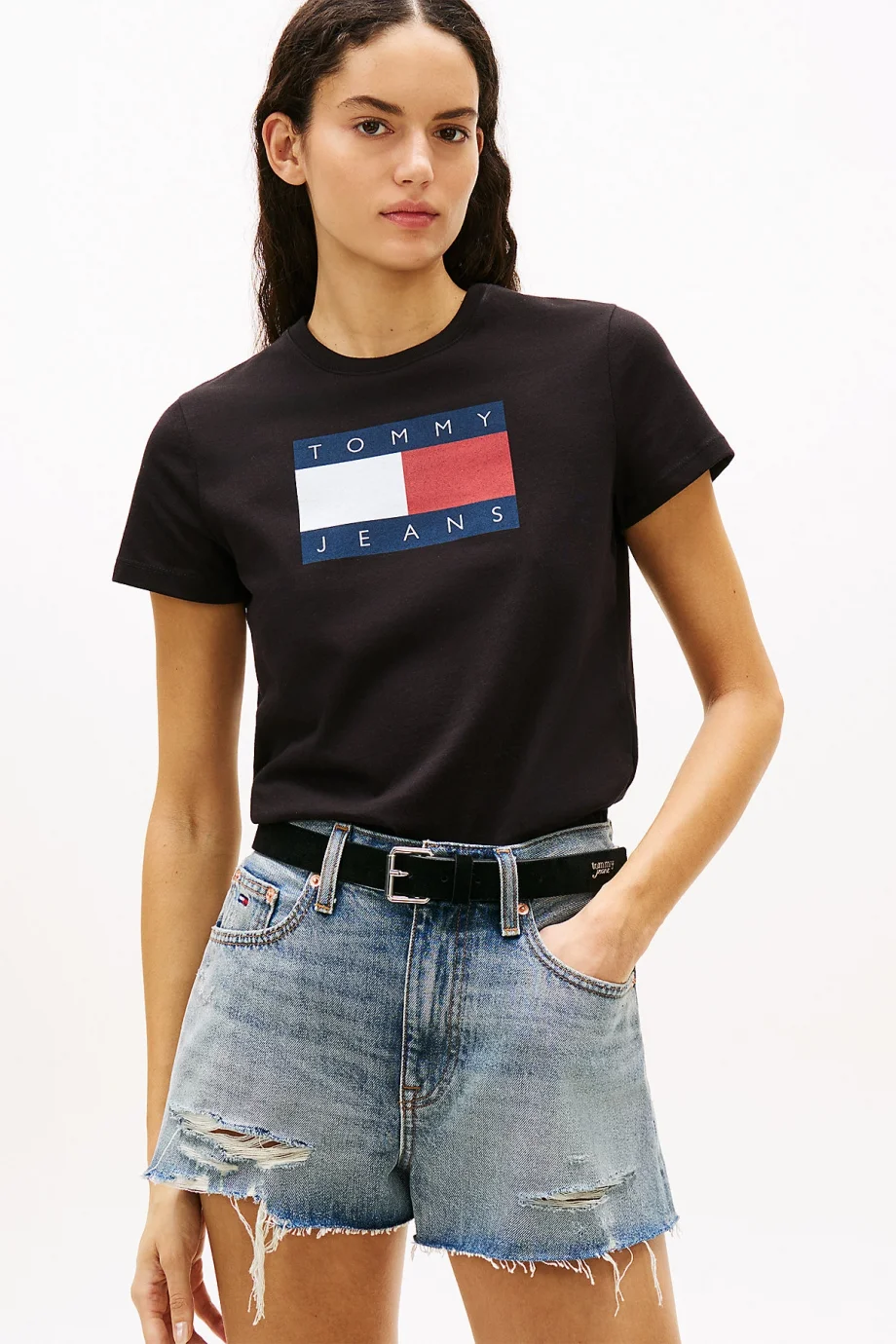 Tommy Hilfiger TJW Normal Kesim TJ Bayraklı Kısa Kollu Kadın Siyah T-shirt DW0DW22562BDS