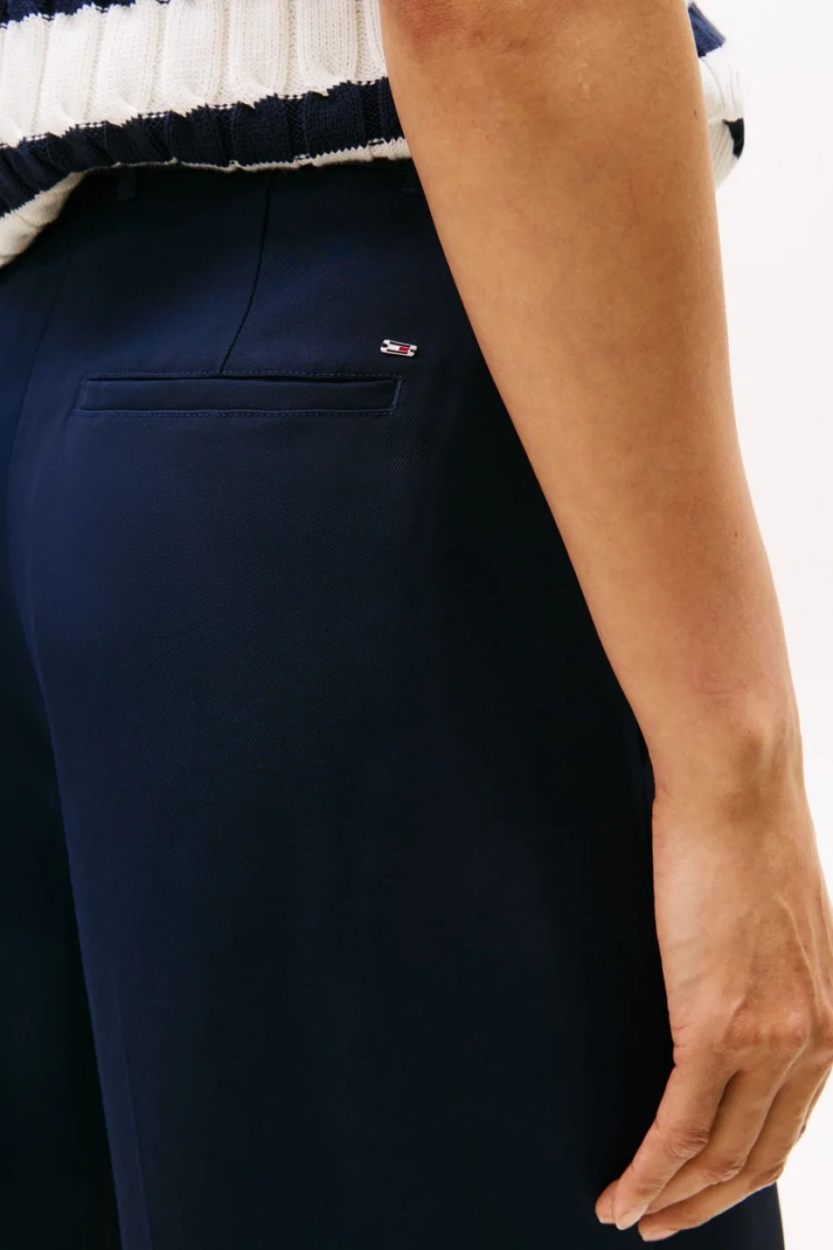 Tommy Hilfiger Viskon Twill Rahat Kesim Düz Paça Kadın Pantolon WW0WW46749C1G