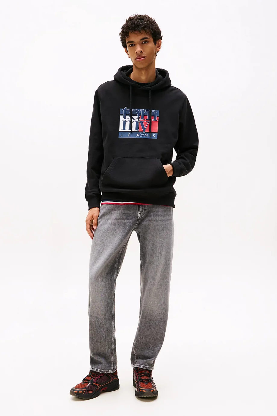 Tommy Hilfiger TJM Normal Kesim RWB Bayrak Desenli Erkek Sweatshirt DM0DM22092BDS