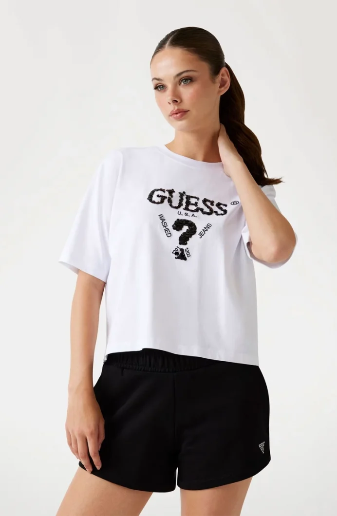 Guess Aurélie Kadın Beyaz Aktif Boxy Fit T-Shirt V4YI06I3Z14-G011