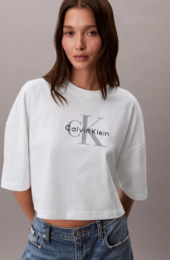 Calvin Klein Kısa Kollu Kutulu Kesim Kısa Monologo Kadın Beyaz T-shirt LV047F828G-YAF