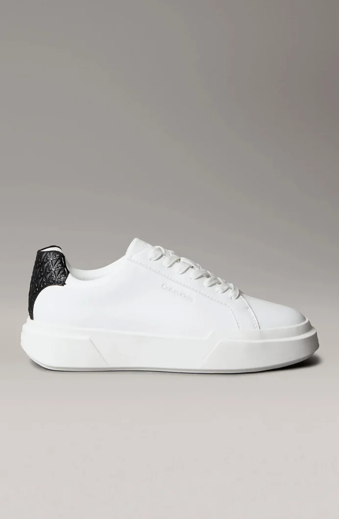 Calvin Klein Chunky Cups Bağcıklı Deri Tamamı Baskılı Kadın Beyaz Sneaker YW0YW02036-01W