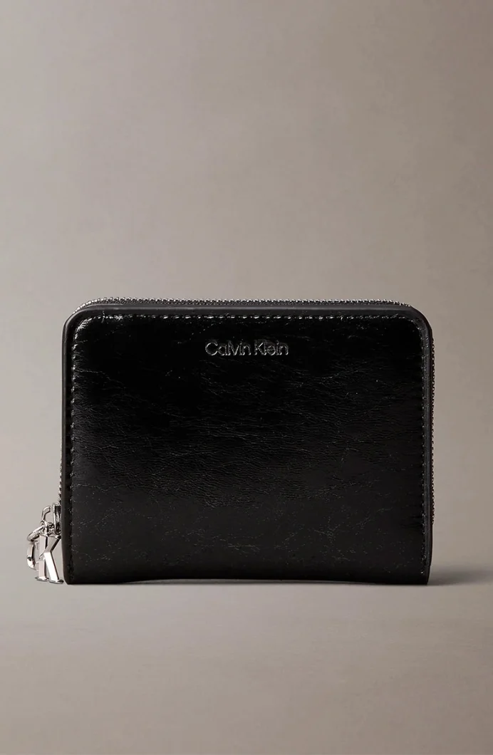 Calvin Klein CK Metalik Kapaklı Fermuarlı Kadın Siyah Cüzdan LV04F1103G-UB1