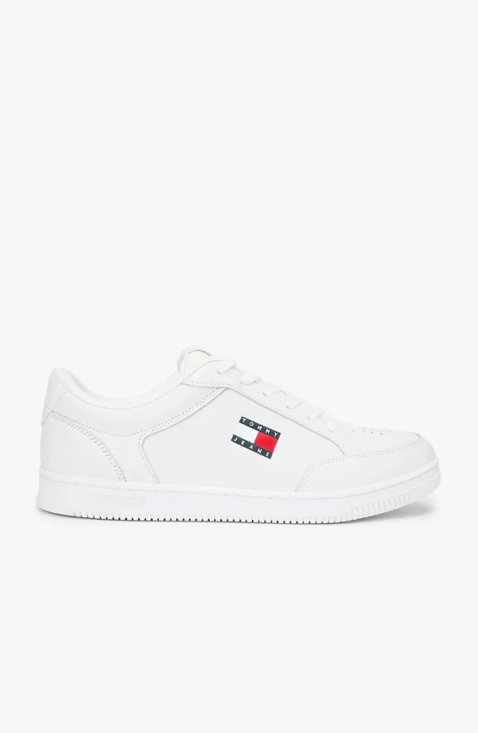 Tommy Hilfiger TJM Cupsole Uzun Bağcıklı Deri Erkek Beyaz Sneaker EM0EM01707YBL