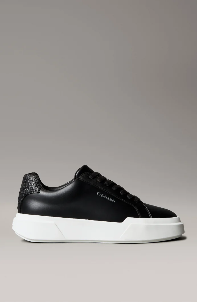 Calvin Klein Chunky Cups Bağcıklı Deri Tamamı Baskılı Kadın Siyah Sneaker YW0YW02036-BEH