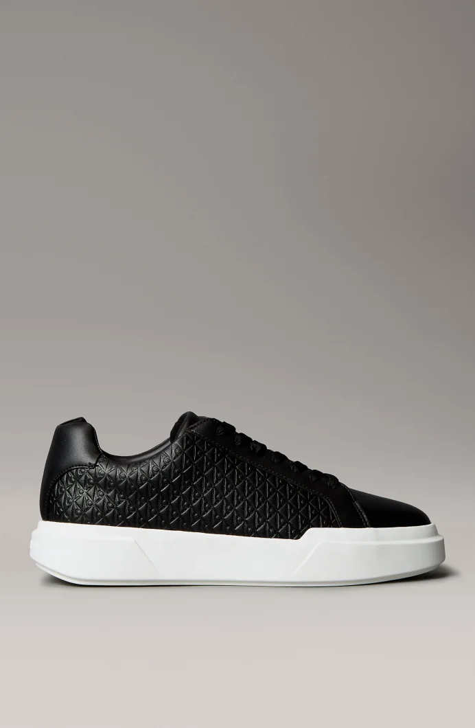 Calvin Klein Chunky Cupsole Bağcıklı Deri Tamamı Baskılı Erkek Siyah Sneaker YM0YM01383-BEH