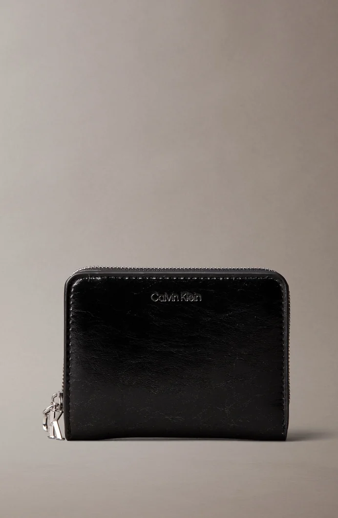 Calvin Klein CK Metalik Kapaklı Fermuarlı Kadın Siyah Cüzdan LV04F1103G-UB1
