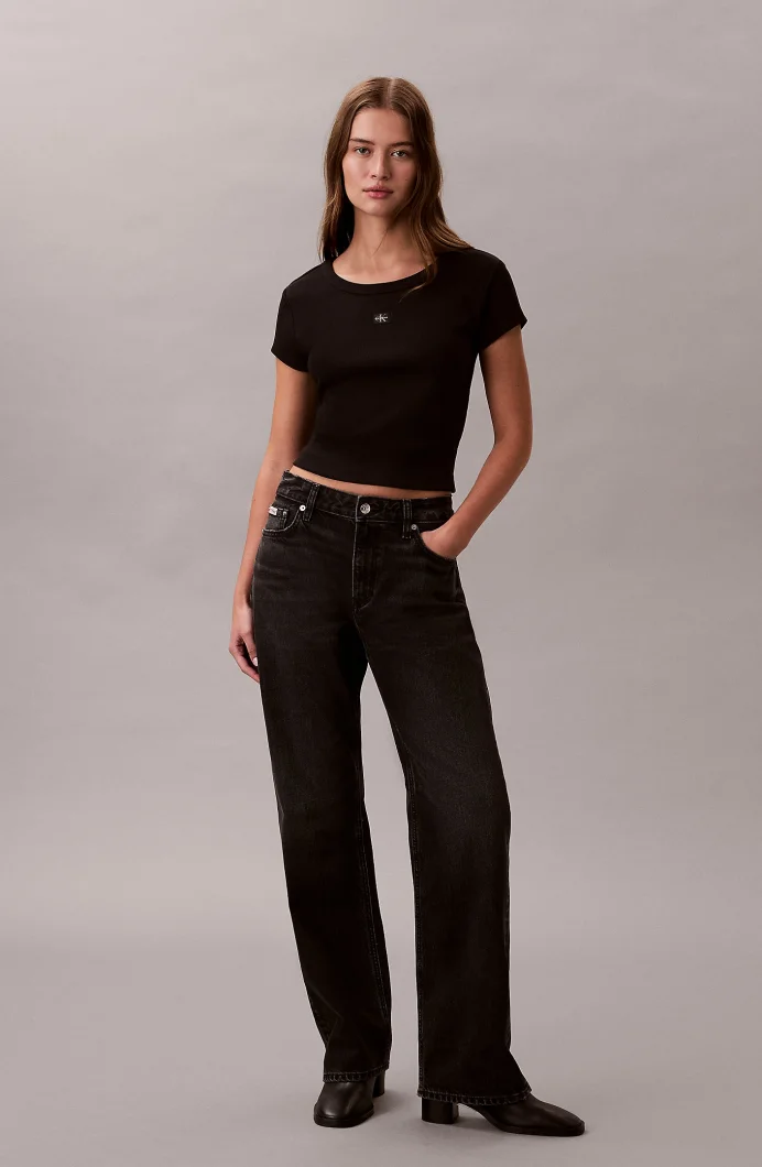Calvin Klein Kadın Etiketli Fitilli Kısa Siyah  Crop LV047C200G-UB1