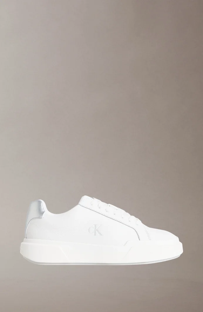 Calvin Klein Kalın Tabanlı Bağcıklı Metalik Deri Kadın Beyaz Sneaker YW0YW01948-0LC