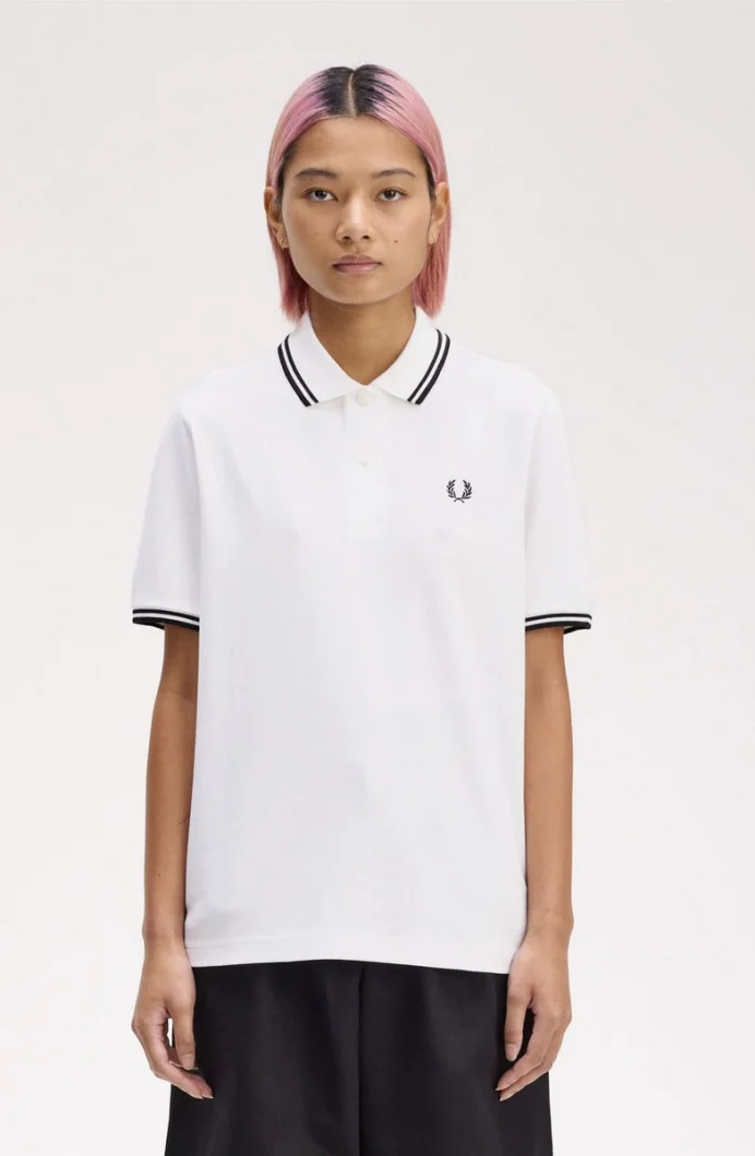Fred Perry TWIN TIPPED FRED PERRY SHIRT Kadın  T-shirt G3600-200