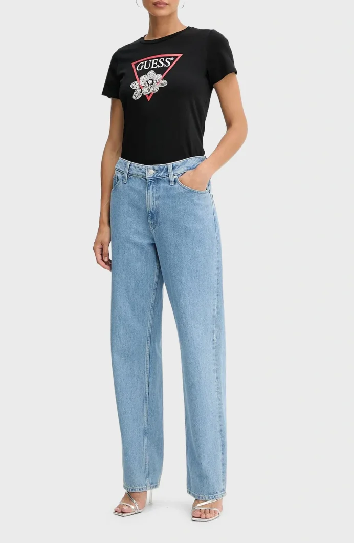 Guess Flower Kadın Siyah Regular Fit T-Shirt W5YI38I3Z14-JBLK