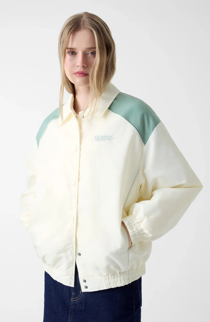 Guess GJ Heritage Rüzgarlık Kadın Krem Yağmurluk W6RL35WHAA2-G053