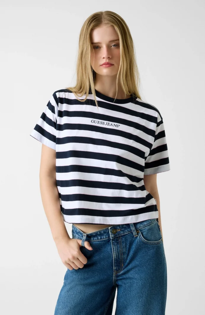 Guess GJ Kısa Kollu Bisiklet Yaka Kutulu Kesim Çizgili Kadın Lacivert T-shirt W6RI19K8HM0-S75Q