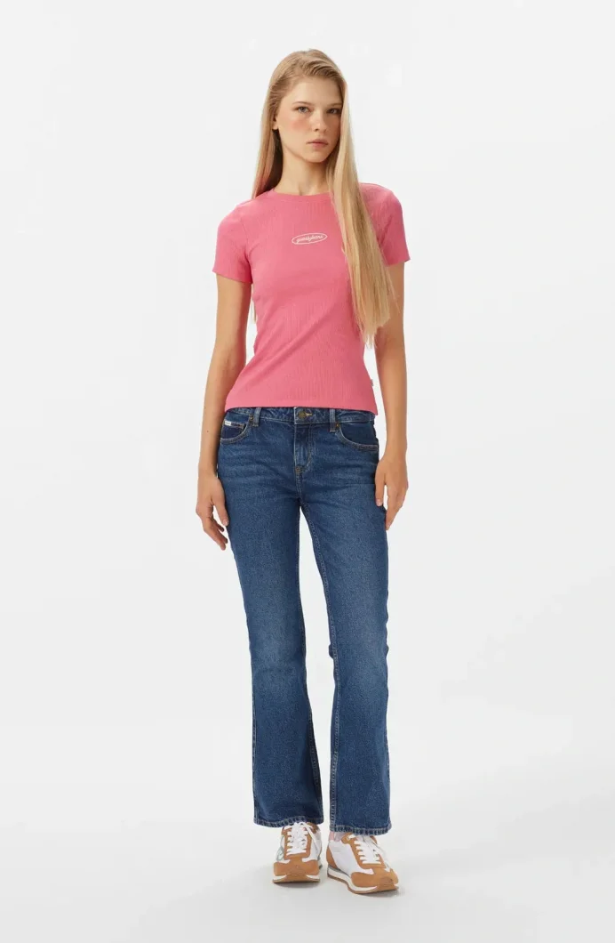 Guess Kadın Pembe Slim Fit Logolu T-shirt W5YP37KA0H1-A619