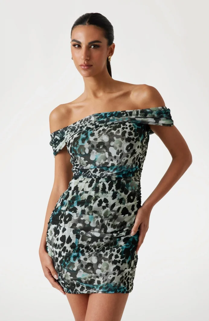 Guess Off Shoulder Kadın Çok Renkli Elbise W5YK21KCZC2-PJ1R