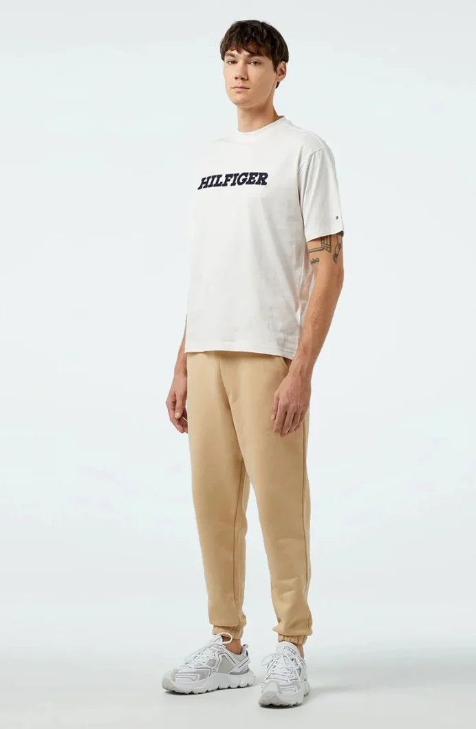 Tommy Hilfiger TJM REG BADGE JOGGER Erkek Bej Eşofman Altı DM0DM18355AB9