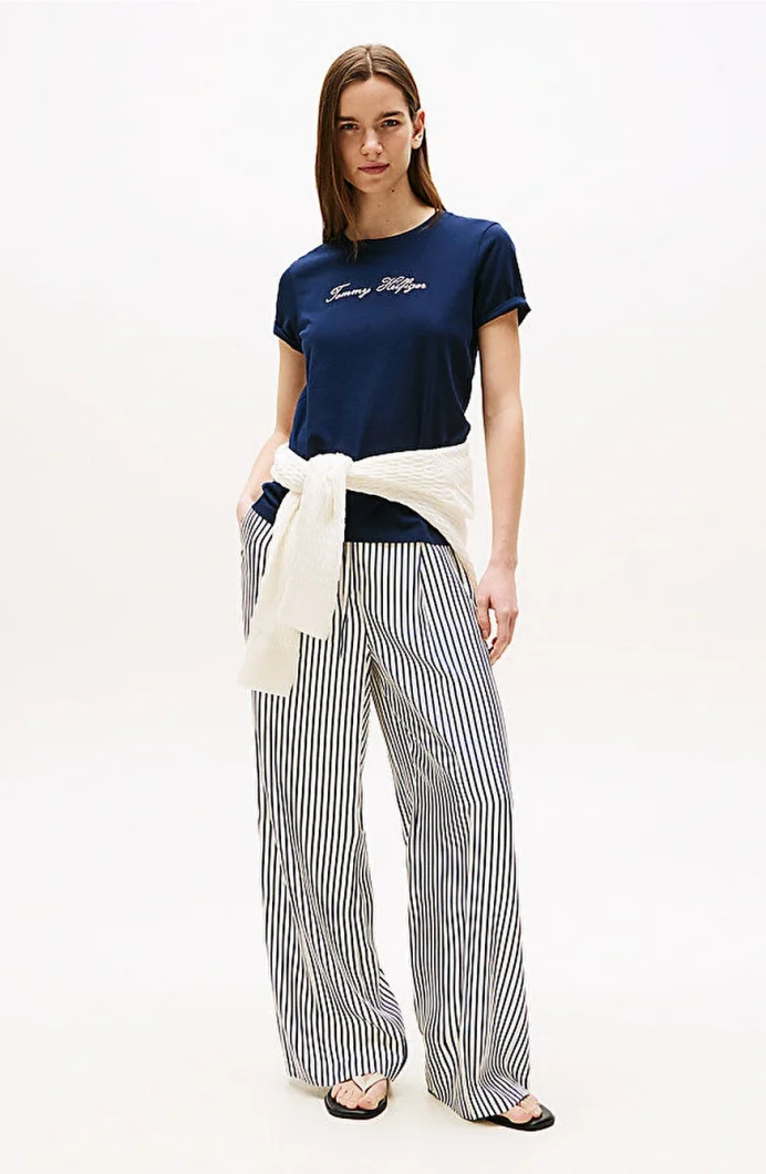 Tommy Hilfiger Kadın Simli Yazı Baskılı Normal Kesim Kısa Kollu Mavi T-shirt WW0WW47210C1G