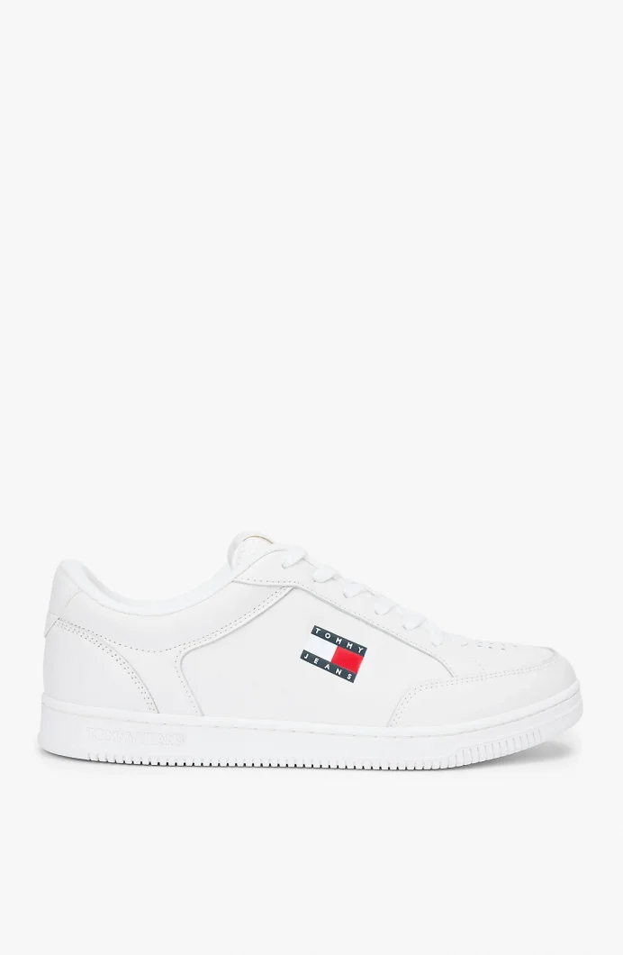 Tommy Hilfiger TJM Cupsole Uzun Bağcıklı Deri Erkek Beyaz Sneaker EM0EM01707YBL