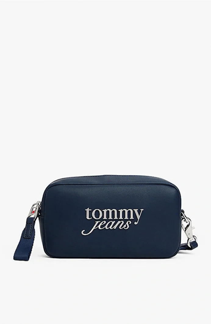 Tommy Hilfiger TJW Kalın Yazı Baskılı Kamera Kadın Mavi Omuz Çantası AW0AW17897C1G