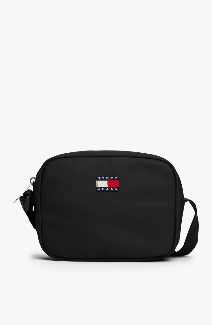 Tommy Hilfiger TJW Klasik Günlük Kamera Kadın Siyah Çapraz Çanta AW0AW18070BDS